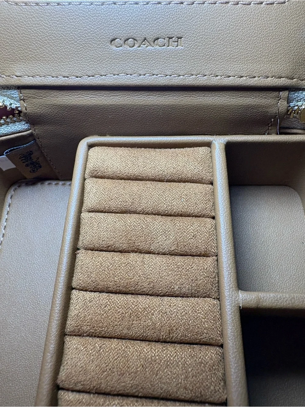 Coach Large Jewelry Box Cream Signature Canvas Zip Pouch